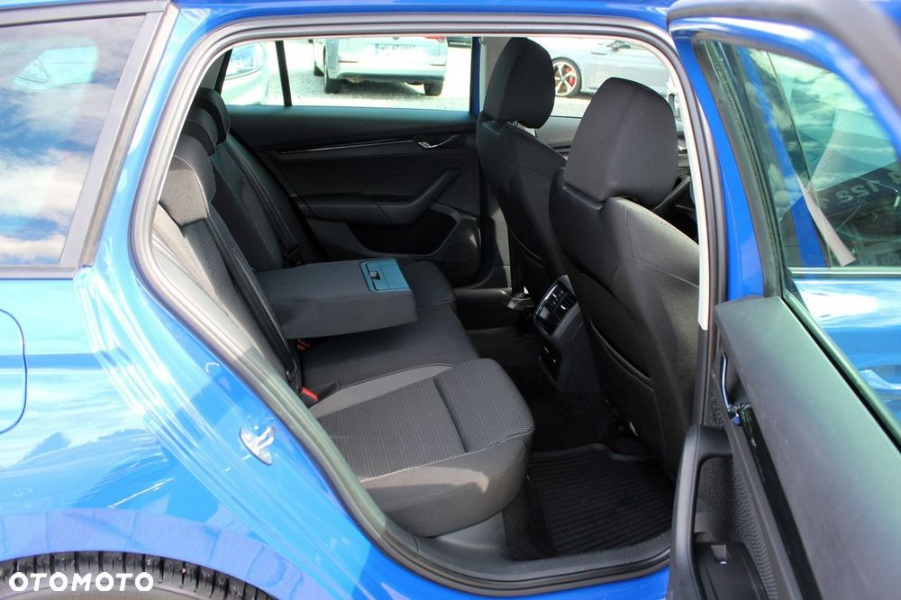 Skoda Octavia 1.5 TSI e-Tec Ambition DSG - 10
