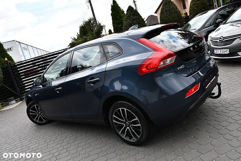 Volvo V40 T2 Drive-E Momentum - 3
