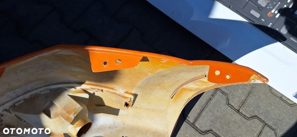 Focus mk2 04-07 HB zderzak tył tylni ST - 34