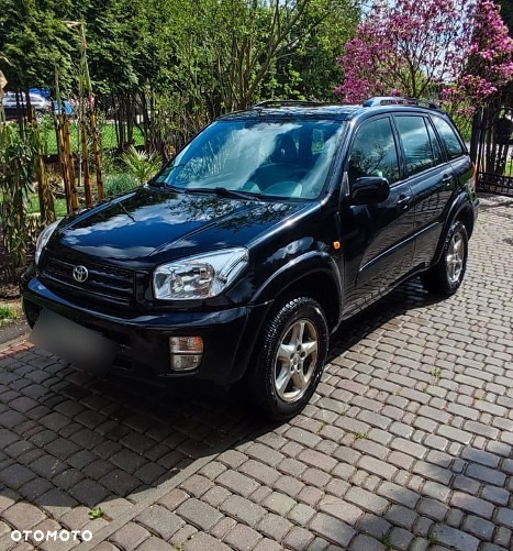 Toyota RAV4 2.0 VVT-i 4x4 - 4
