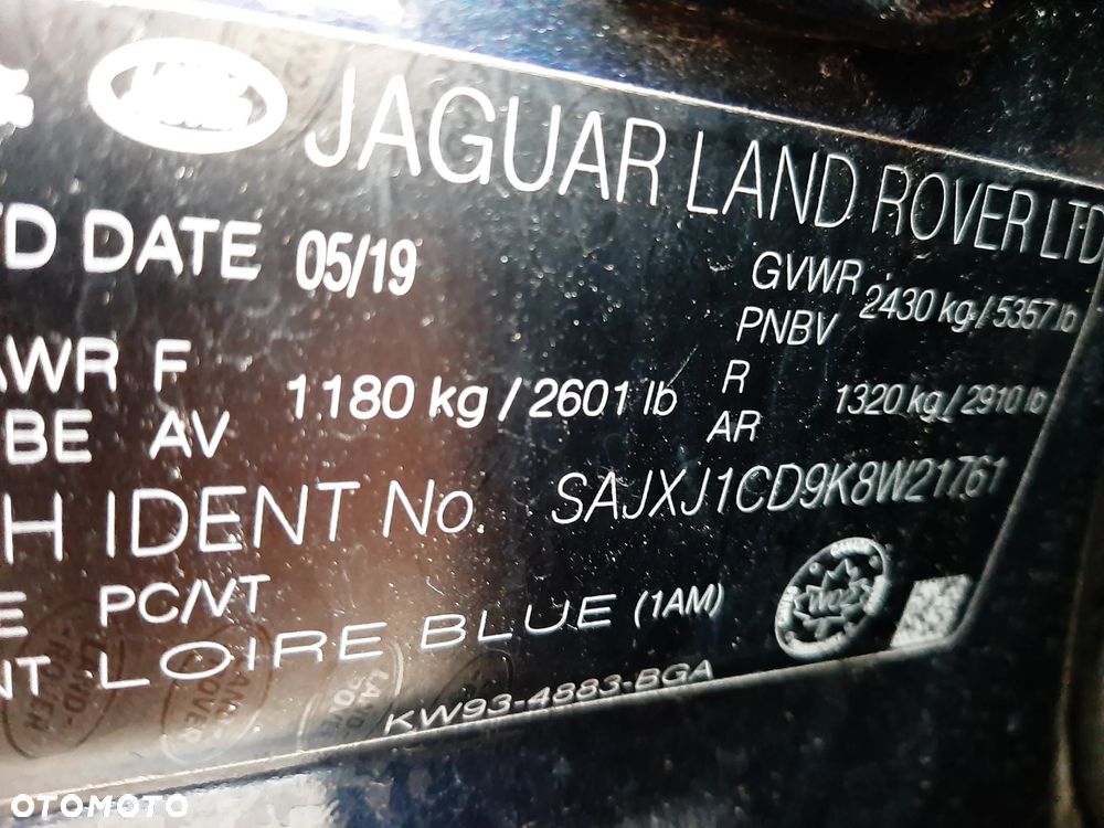Jaguar XJ 3.0 V6 Kompressor AWD R-Sport - 39