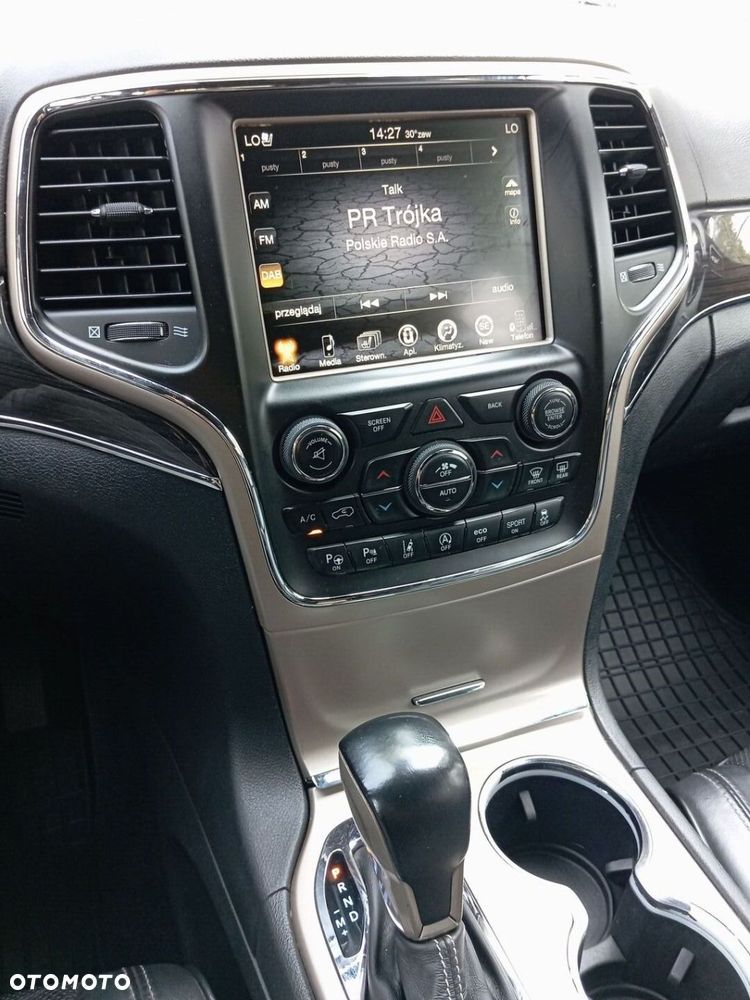 Jeep Grand Cherokee - 18