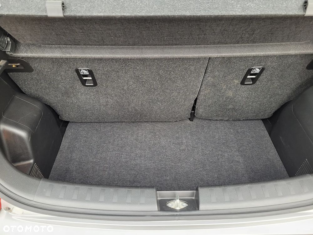 Suzuki Swift 1.2 Club - 17