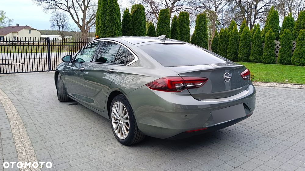 Opel Insignia Grand Sport 1.6 Diesel Exclusive - 4