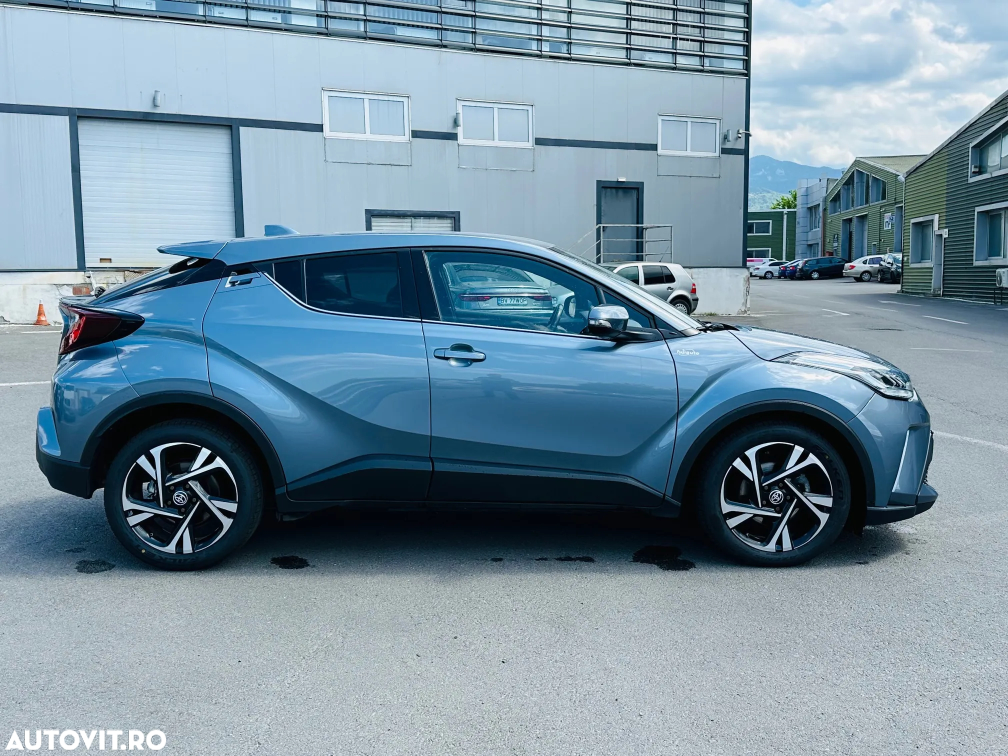 Toyota C-HR - 5