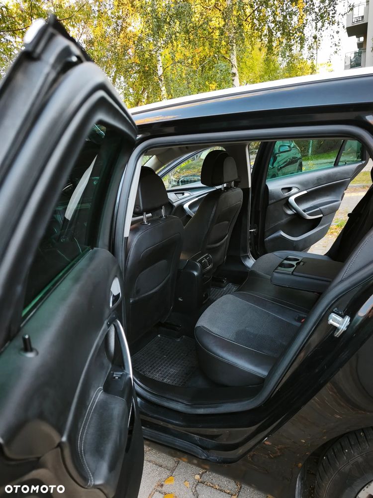 Opel Insignia - 10