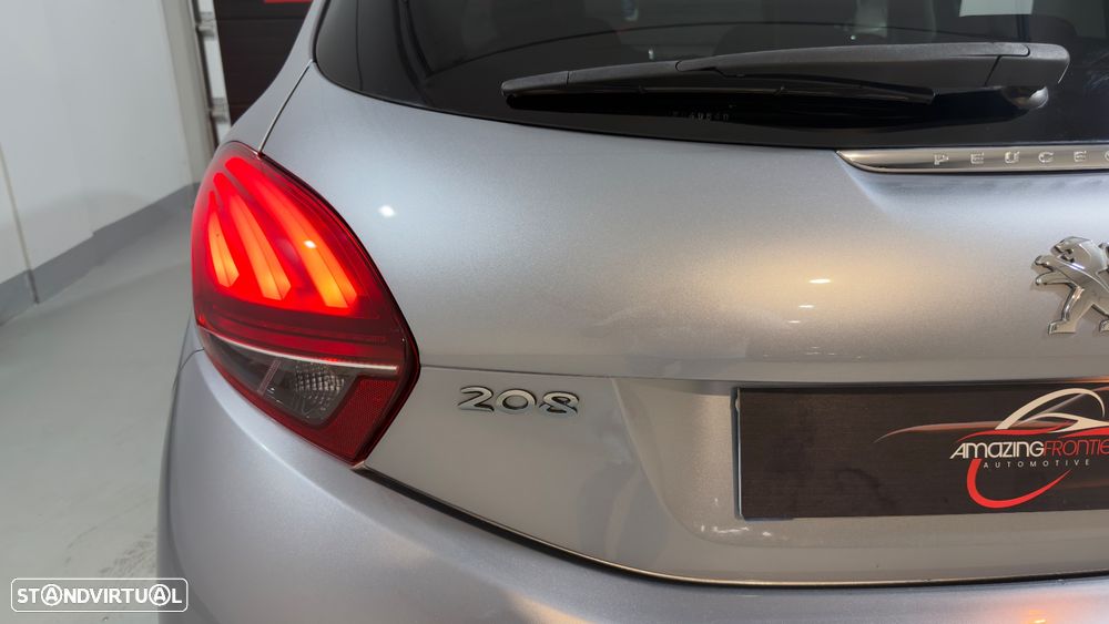 Peugeot 208 82 VTI Style - 12