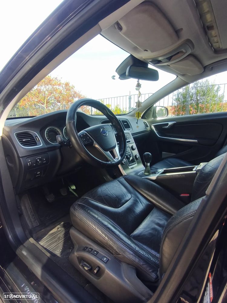 Volvo S60 2.0 D3 Momentum - 11