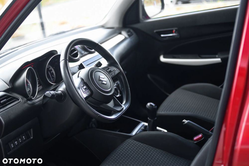 Suzuki Swift 1.0 T SVHS Elegance - 6