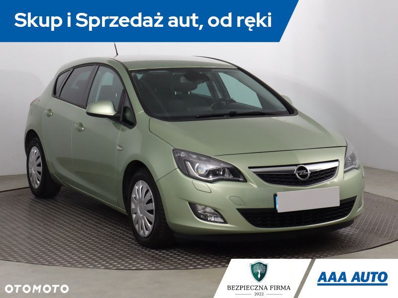 Opel Astra - 3