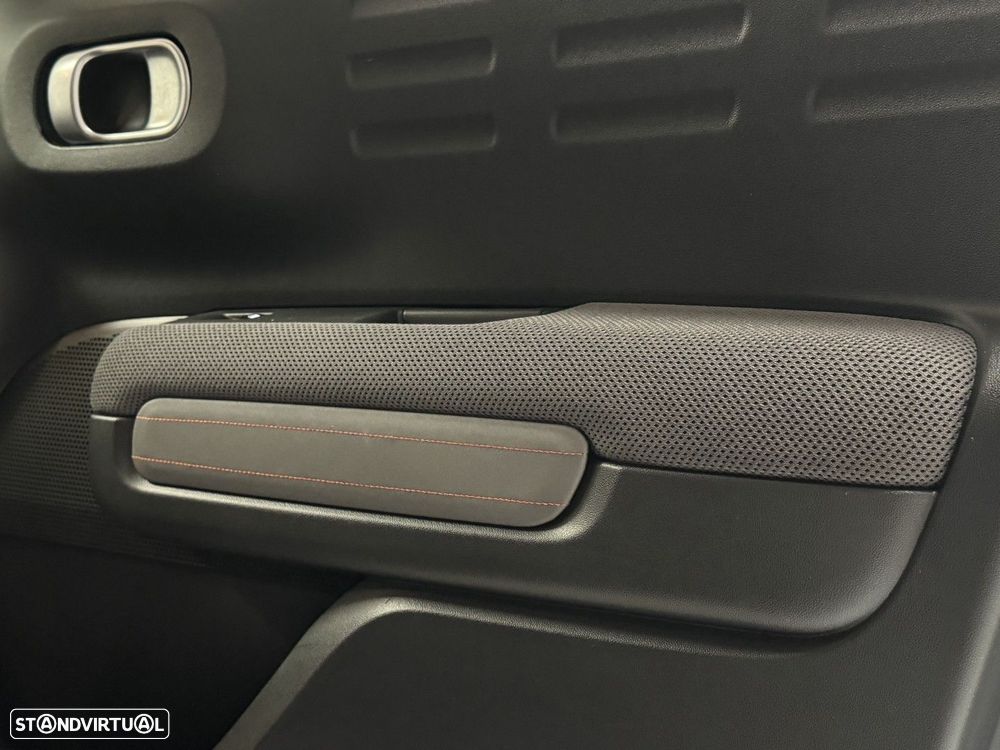 Citroën C3 Aircross 1.2 PureTech Live - 33