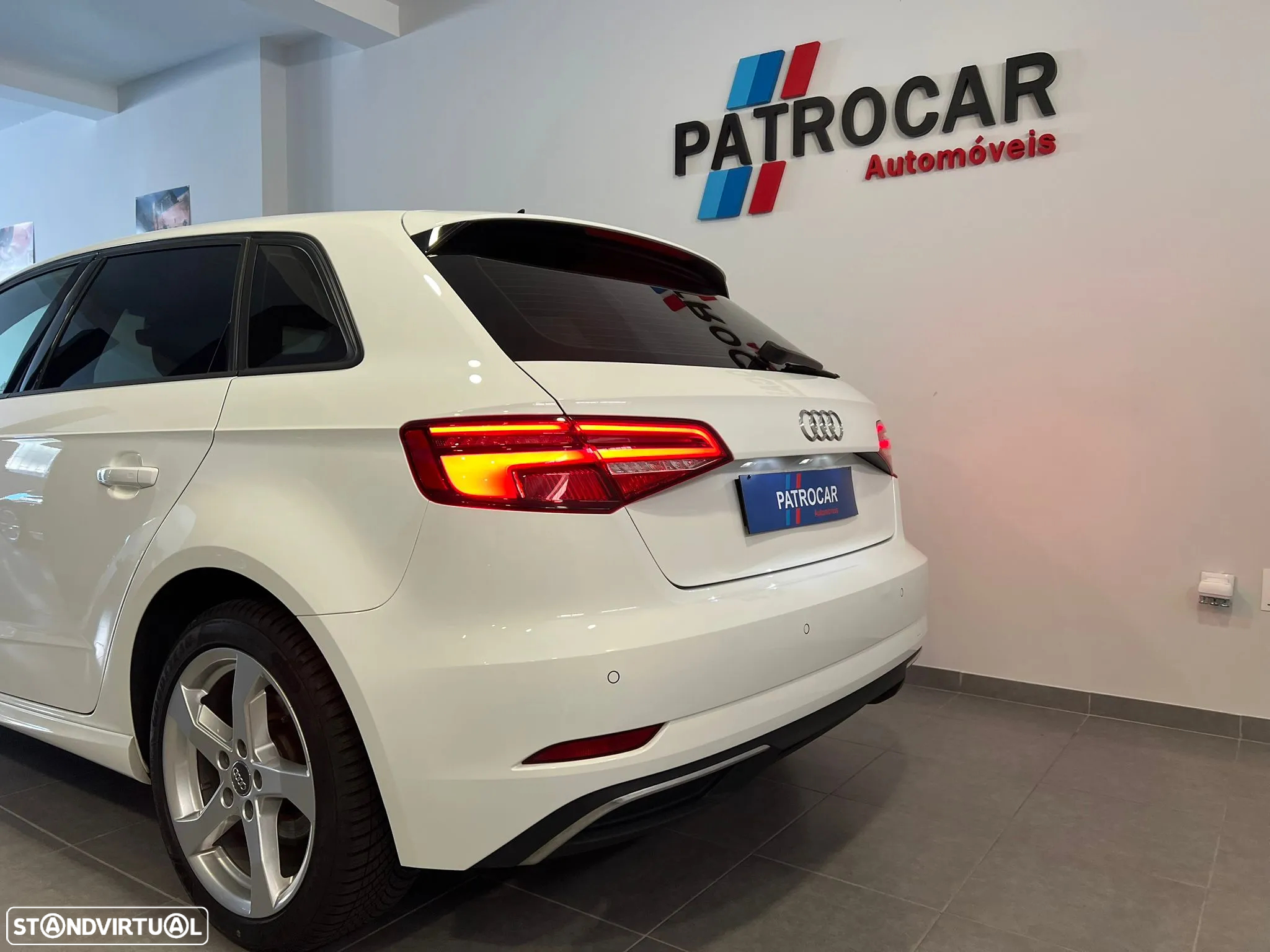 Audi A3 Sportback 1.4 TFSI e-tron S line Sport Pack - 21