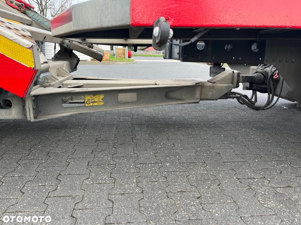 Mercedes-Benz ATEGO - 13