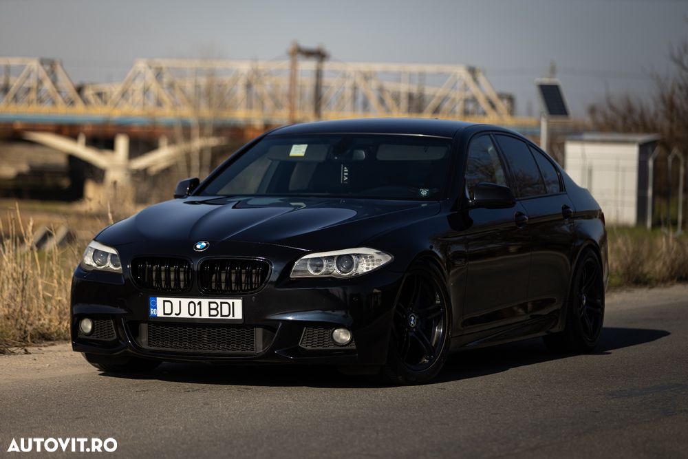 BMW Seria 5 525d Sport-Aut. Modern Line - 1