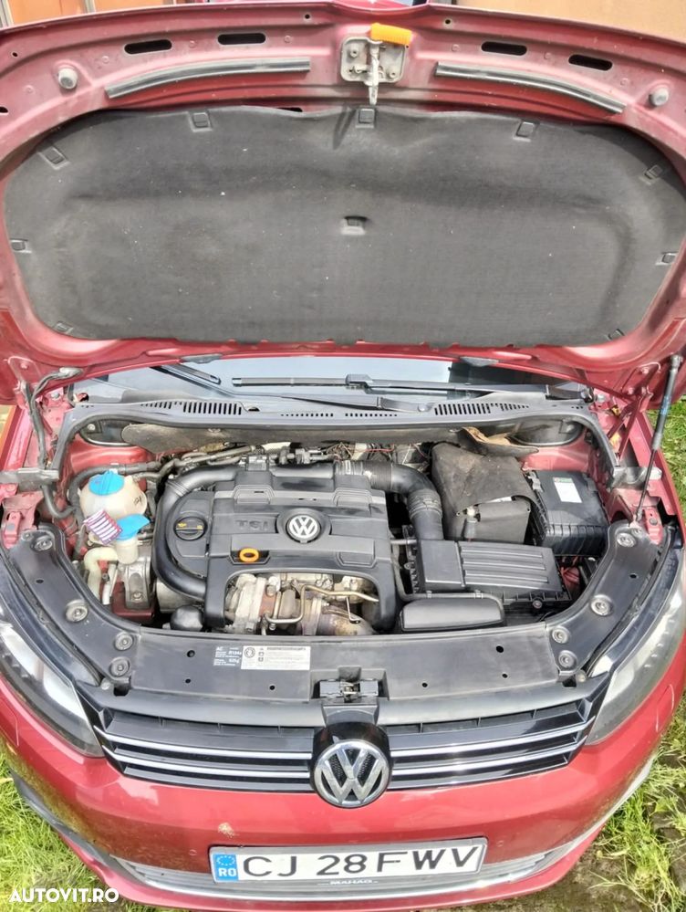 Volkswagen Touran 1.4 TSI DSG Conceptline - 12