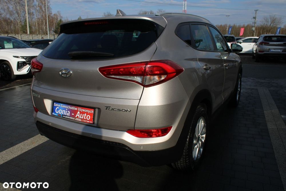 Hyundai Tucson - 13