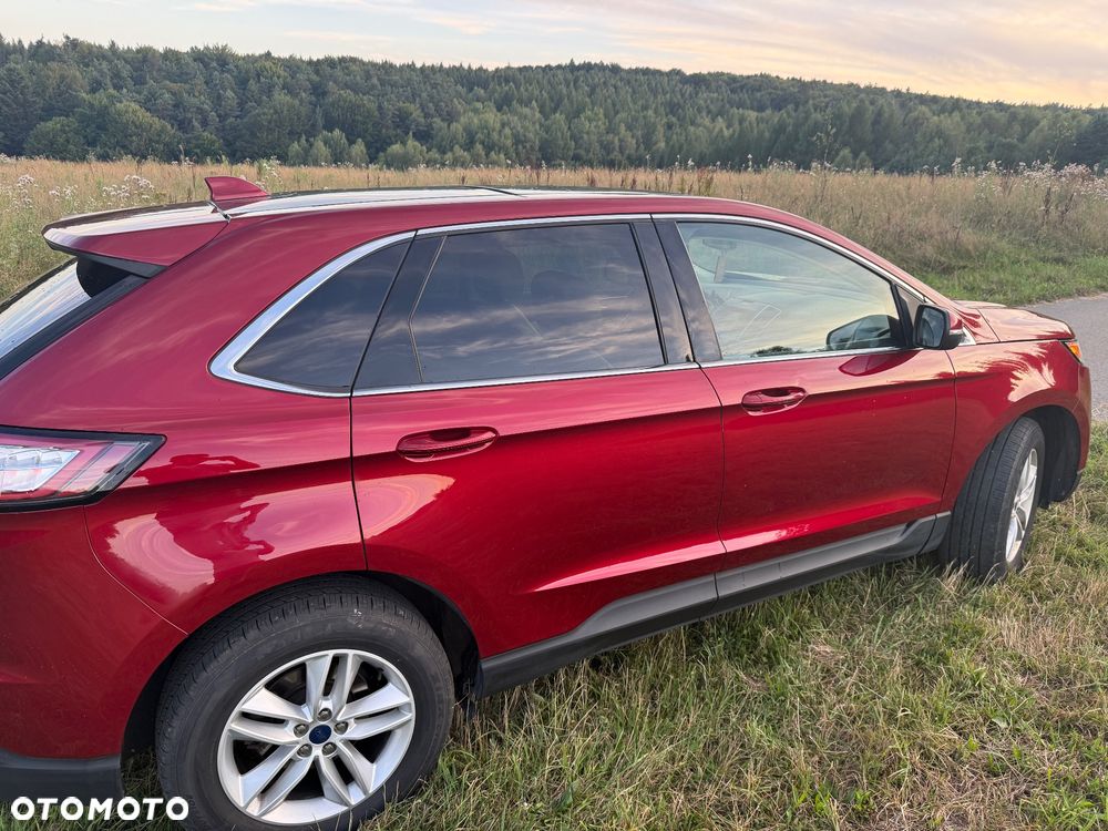 Ford Edge - 11