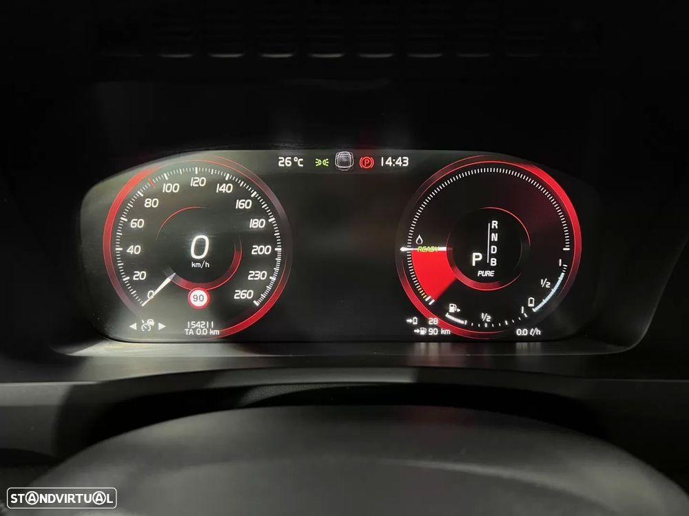 Volvo XC 90 2.0 T8 PHEV R-Design AWD - 17