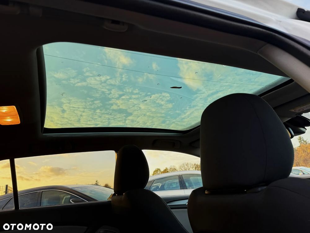 Toyota Avensis 2.0 D-4D Prestige - 13