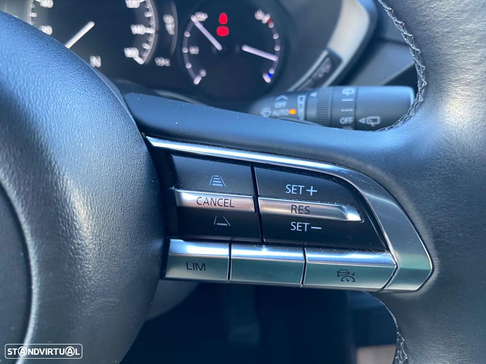 Mazda MX-30 e-SKYACTIV PRIME-LINE - 16