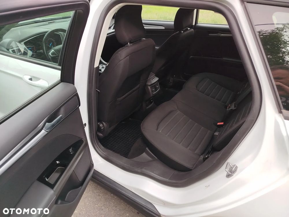 Ford Mondeo 2.0 EcoBlue Trend - 13