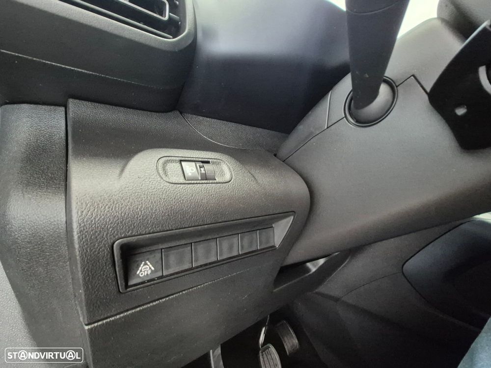 Peugeot Rifter 1.2 Standard Allure - 12