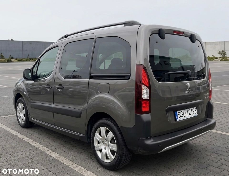 Peugeot Partner 1.6 BlueHDi Outdoor S&S - 2