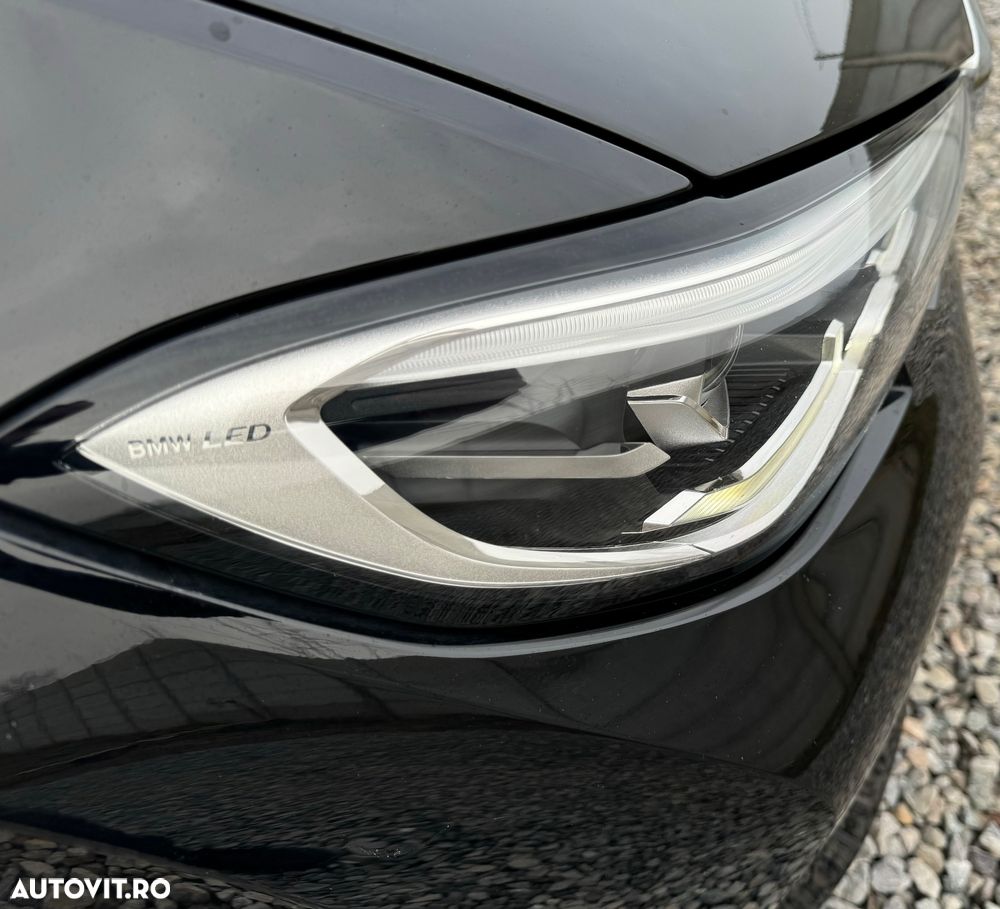 BMW Seria 3 318i Touring Aut. Sport Line - 9