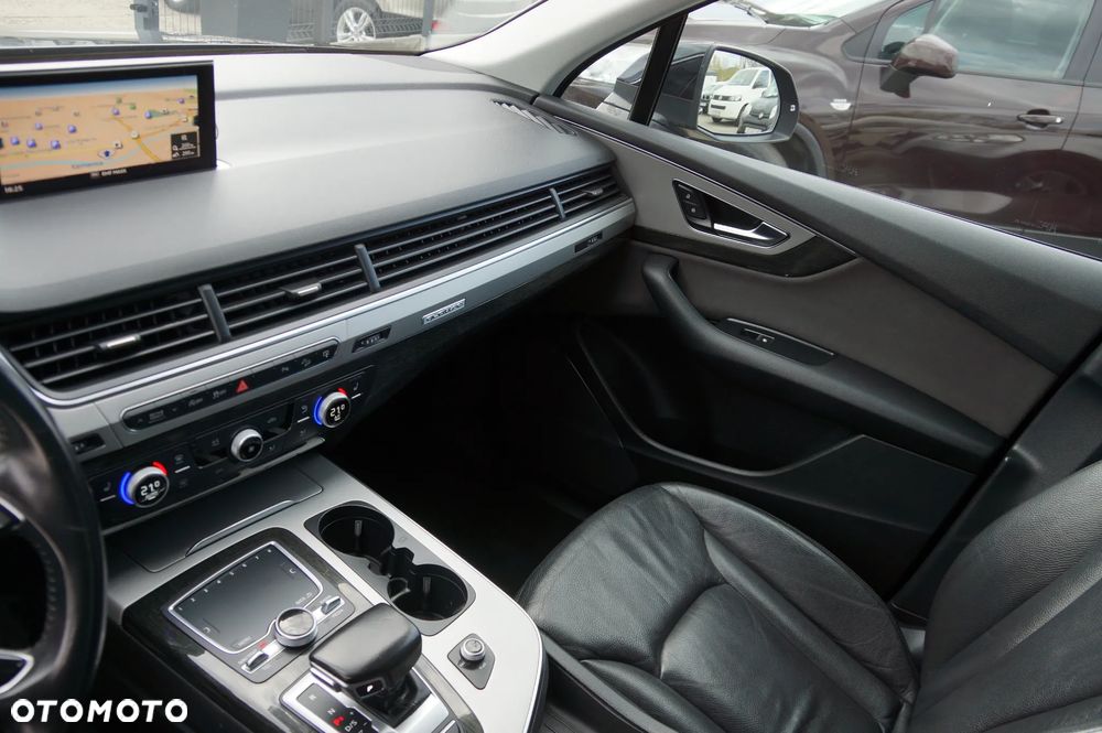 Audi Q7 3.0 TDI ultra Quattro Tiptronic - 25