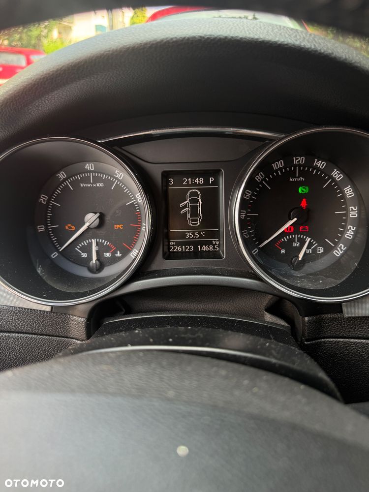 Skoda Superb 1.8 TSI Elegance DSG - 12