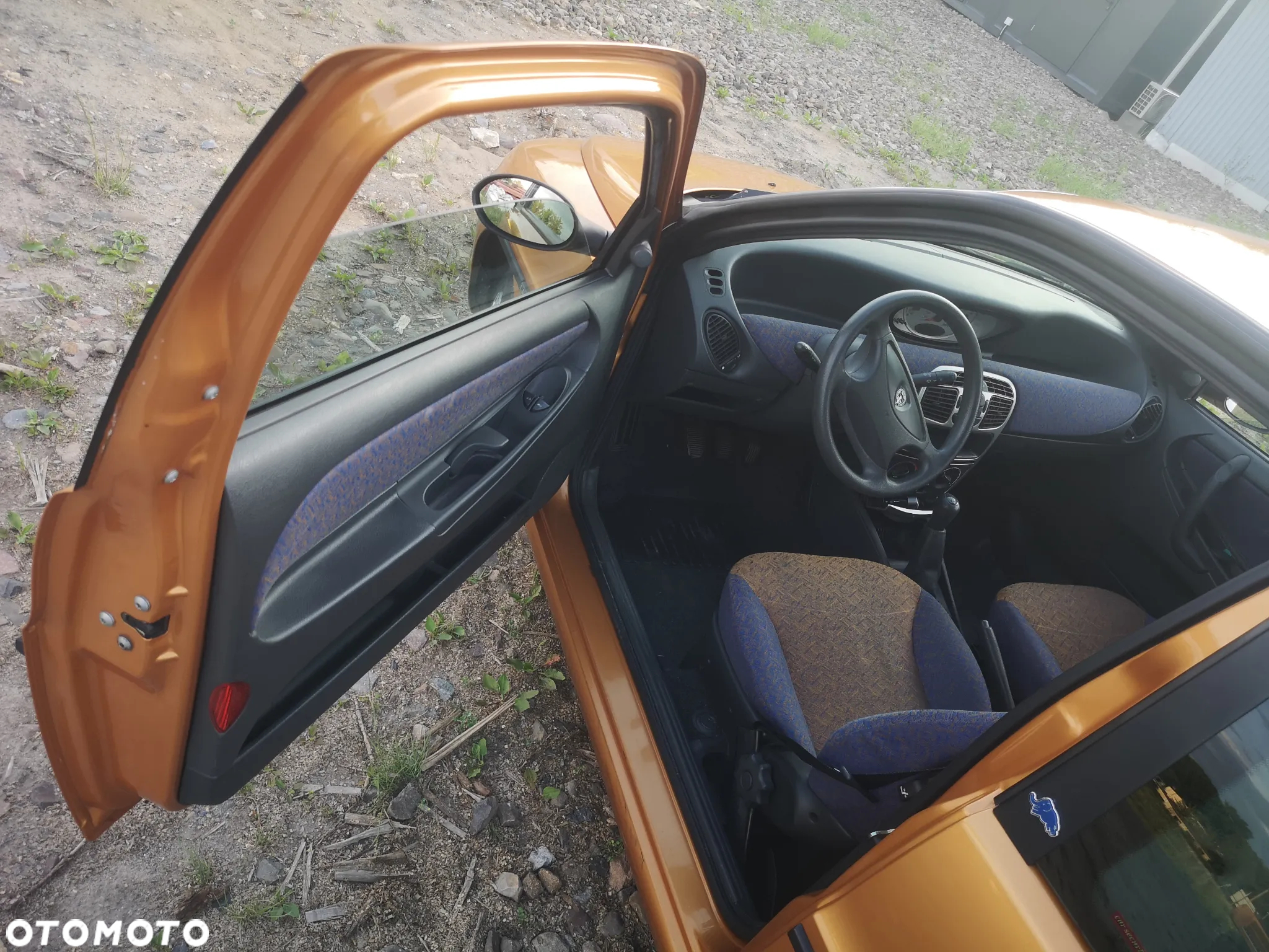 Lancia Ypsilon - 8