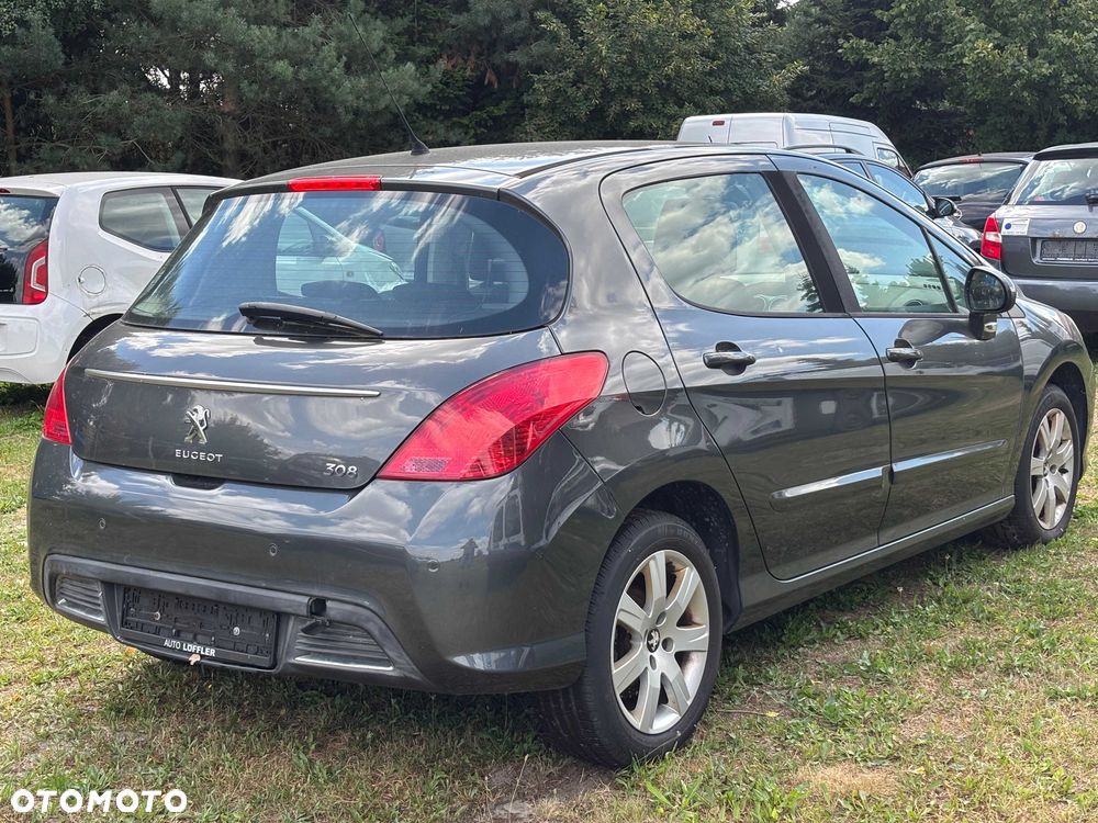 Peugeot 308 - 6