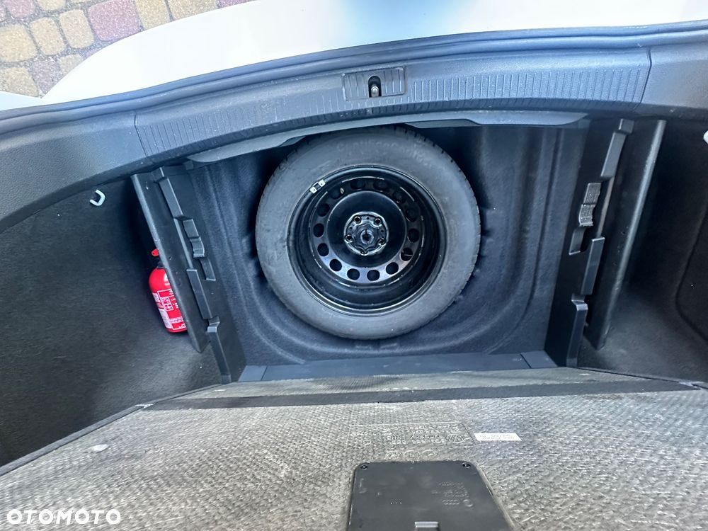 Volkswagen Golf 1.6 TDI BMT Comfortline - 6