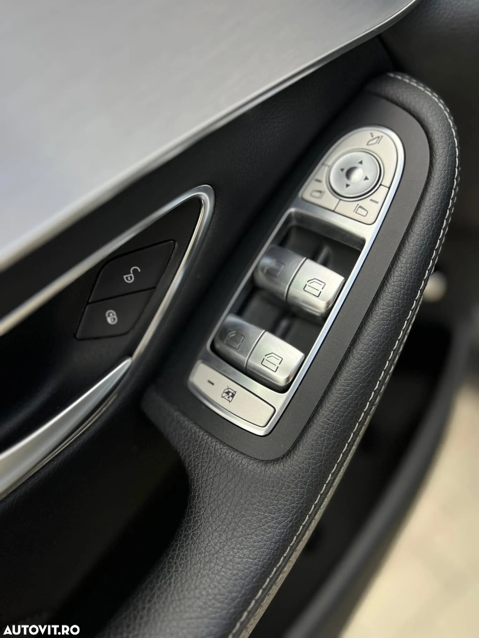 Mercedes-Benz GLC 250 d 4MATIC - 27