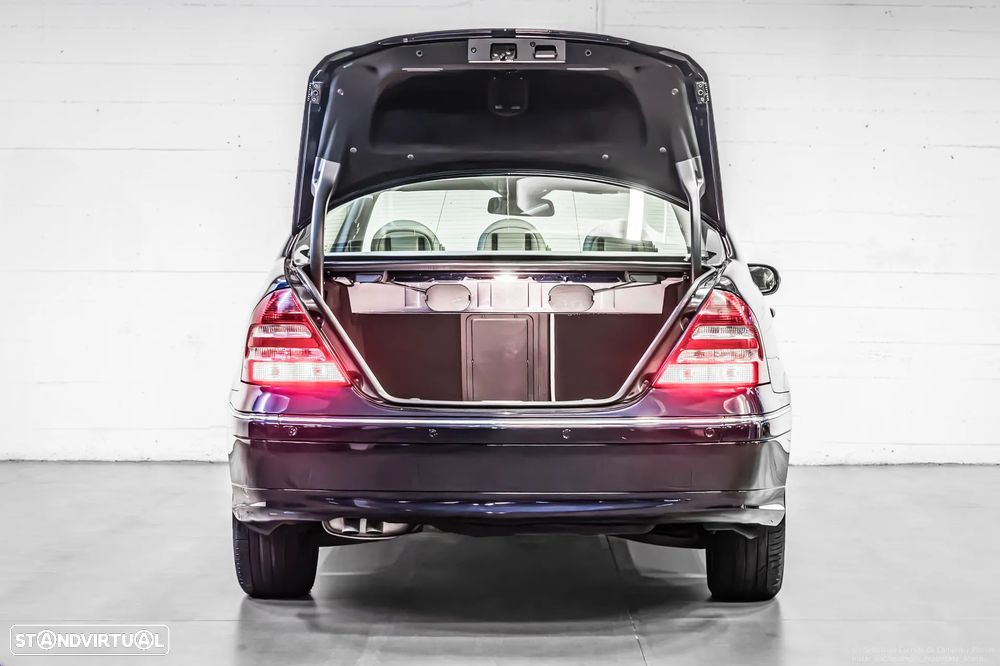 Mercedes-Benz C 200 CDI Auto Avantgarde - 9