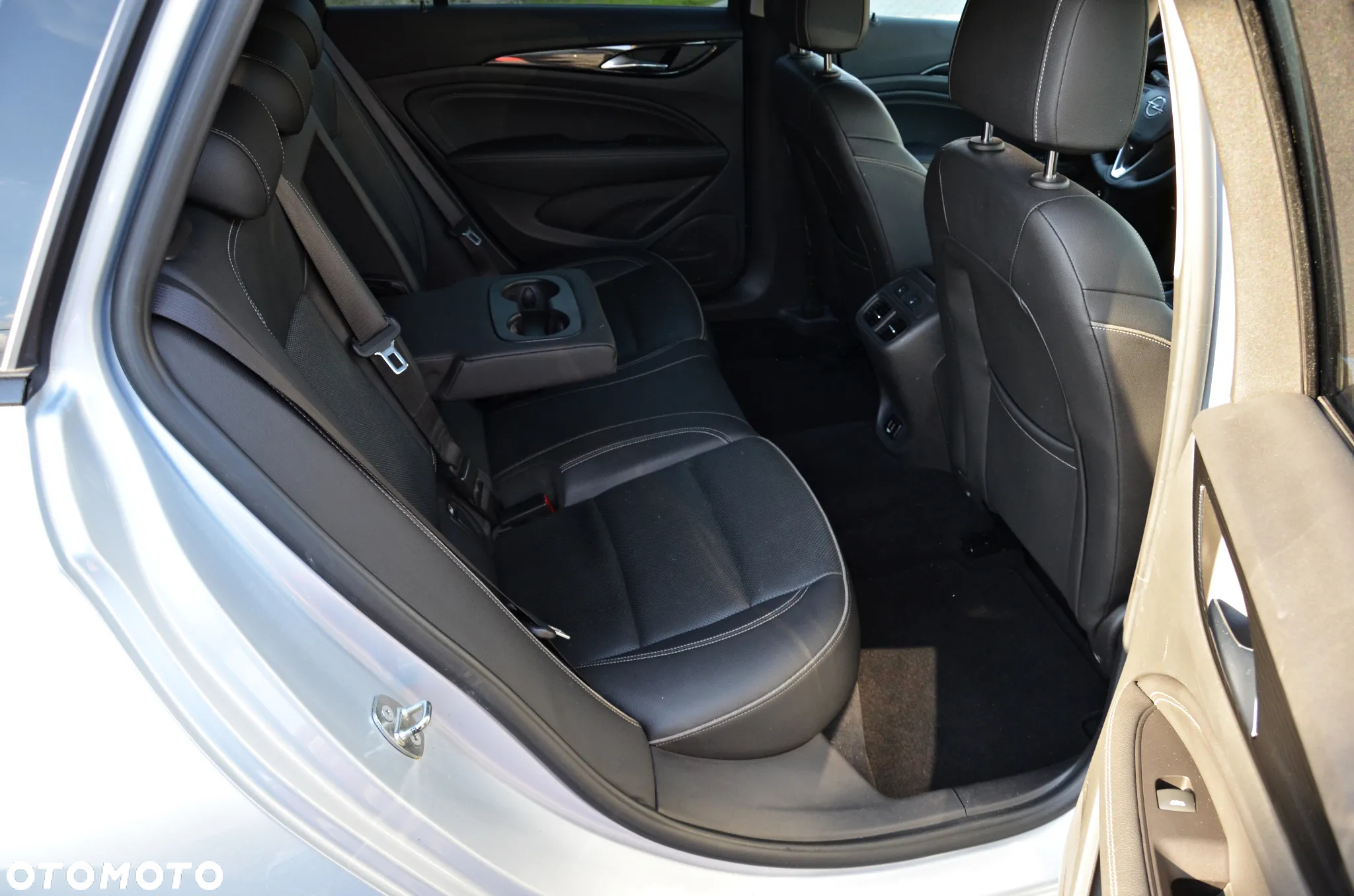 Opel Insignia 1.6 CDTI Sports Tourer ecoFLEXStart/Stop Business Innovation - 33