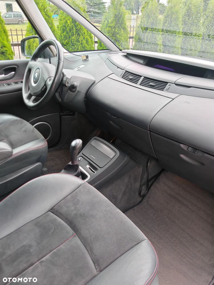 Renault Grand Espace 2.0 Dynamique - 26