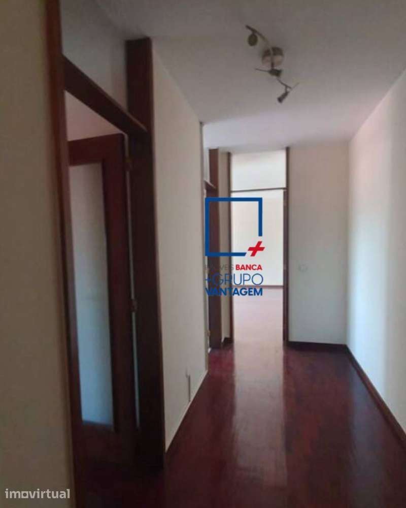 APARTAMENTO T2 - JOVIM (GONDOMAR)311..000,00€ - Grande imagem: 3/16