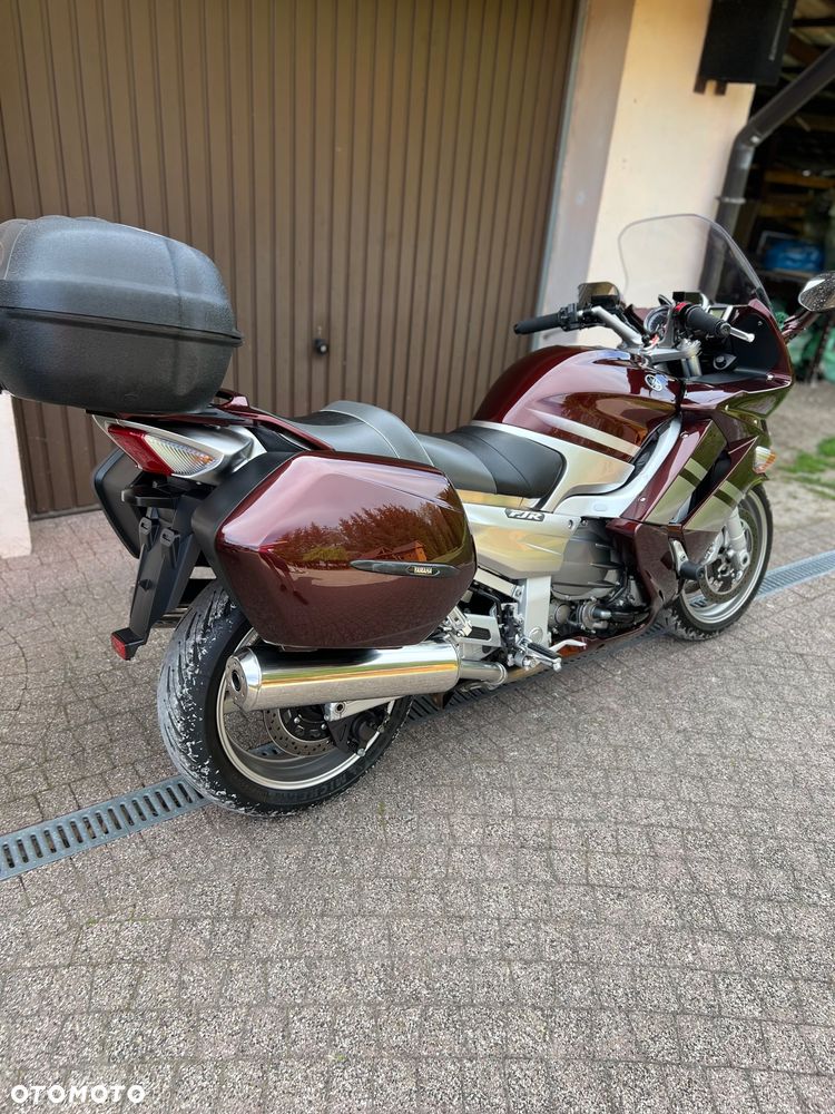 Yamaha FJR - 3