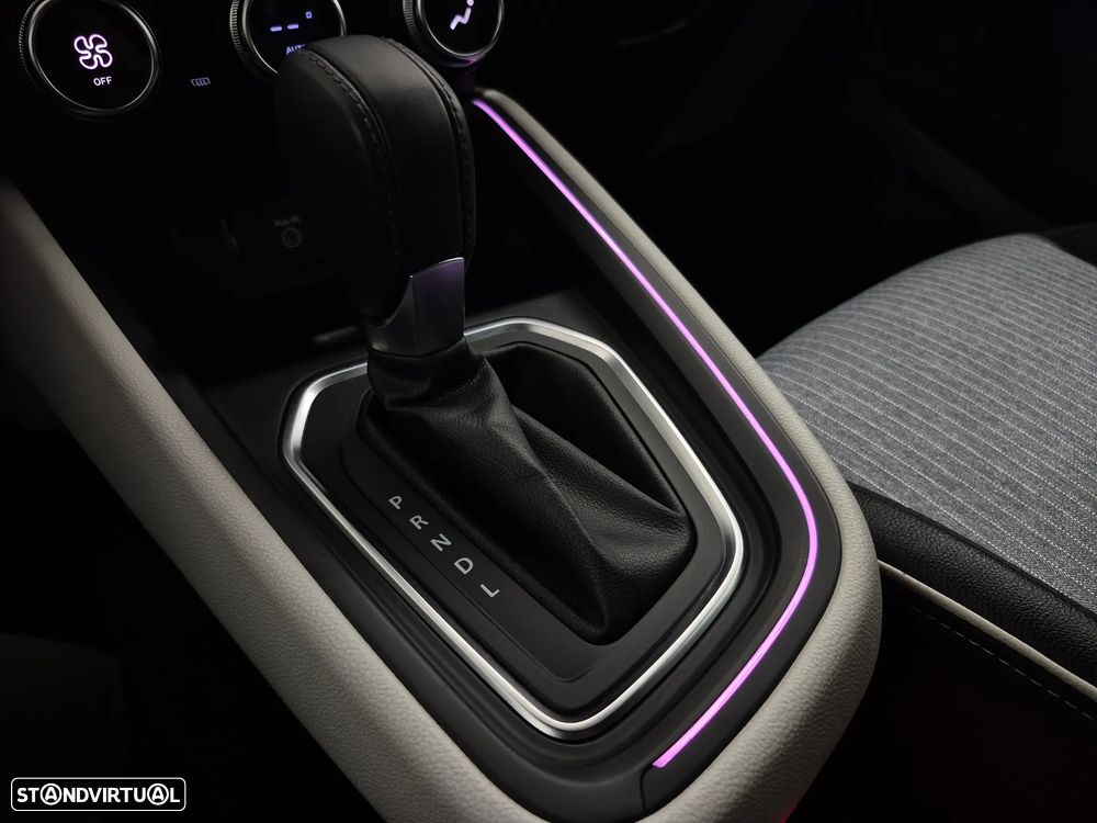 Renault Clio TCe 90 CVT TECHNO - 14