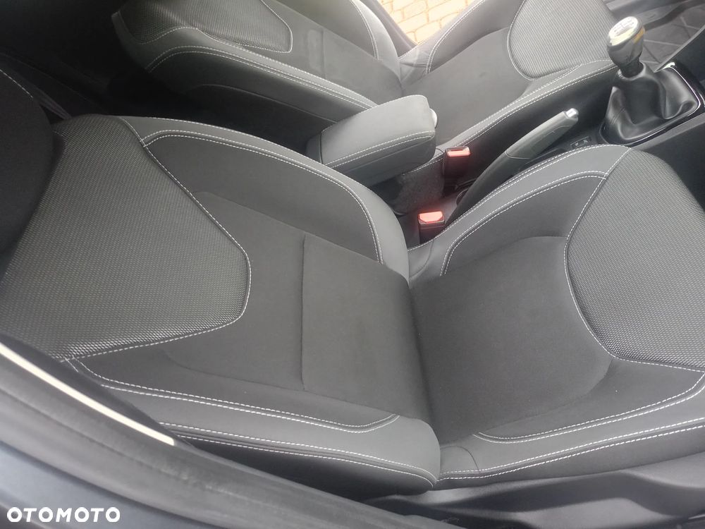 Renault Clio 1.2 16V 75 Limited - 17