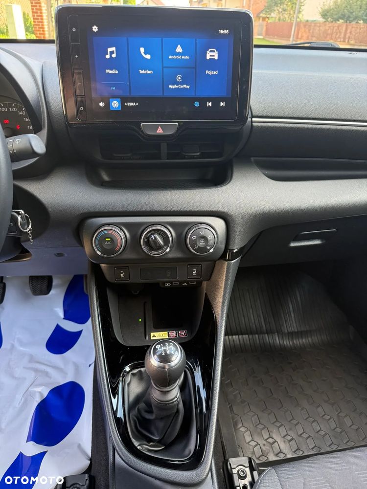Toyota Yaris 1.5 Style - 13