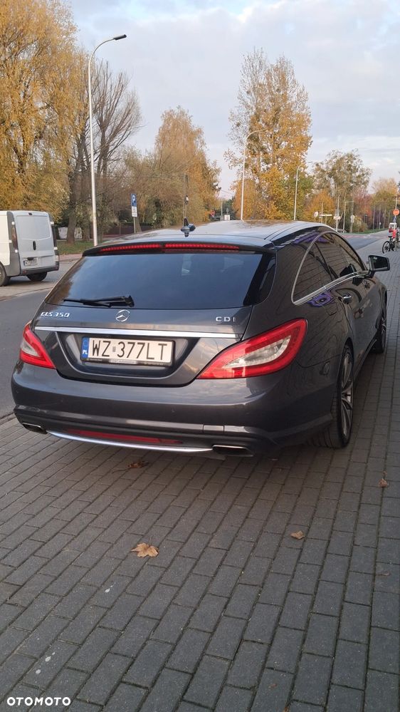 Mercedes-Benz CLS - 9