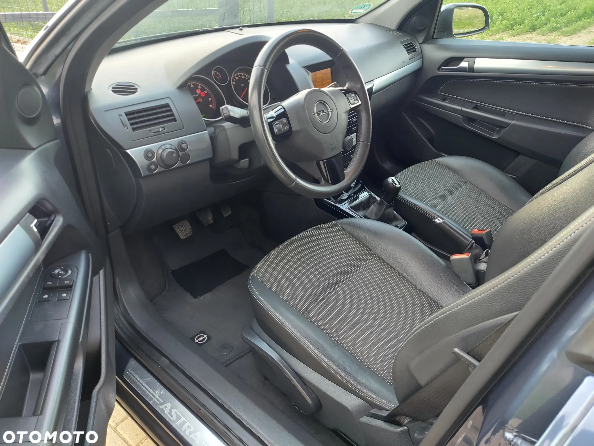 Opel Astra 1.8 Edition - 34