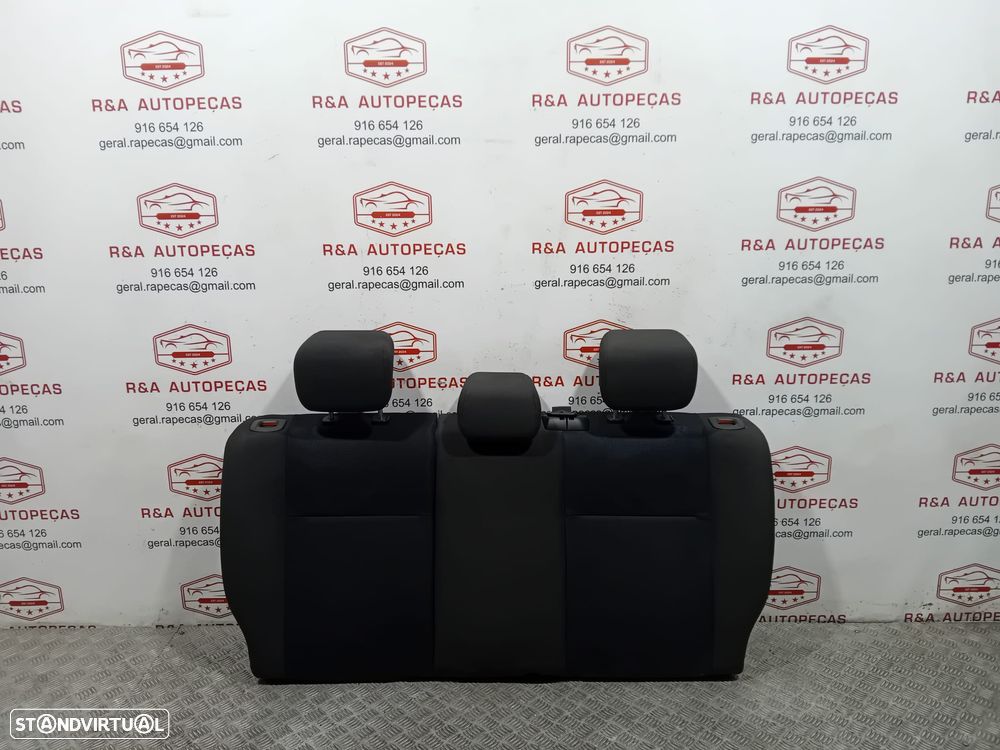 Conjunto Bancos Ford Focus MK2 em tecido Original - 15