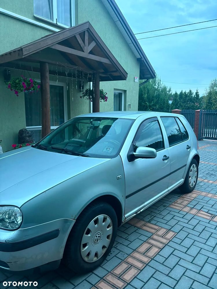 Volkswagen Golf 1.9 TDI Basis - 6