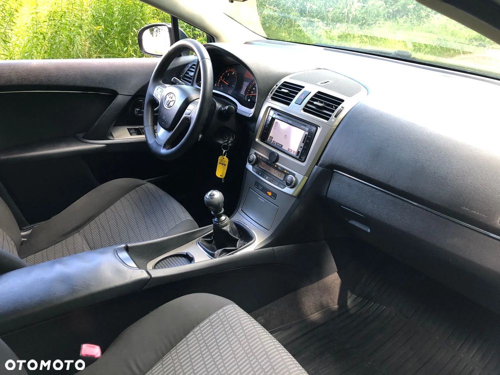 Toyota Avensis 2.0 D-4D PowerBoost Style - 12