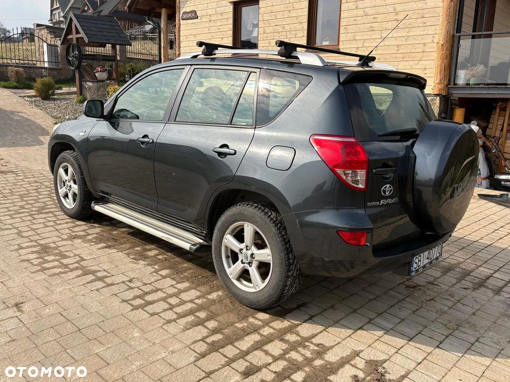 Toyota RAV4 2.2 D-4D 4x4 - 1