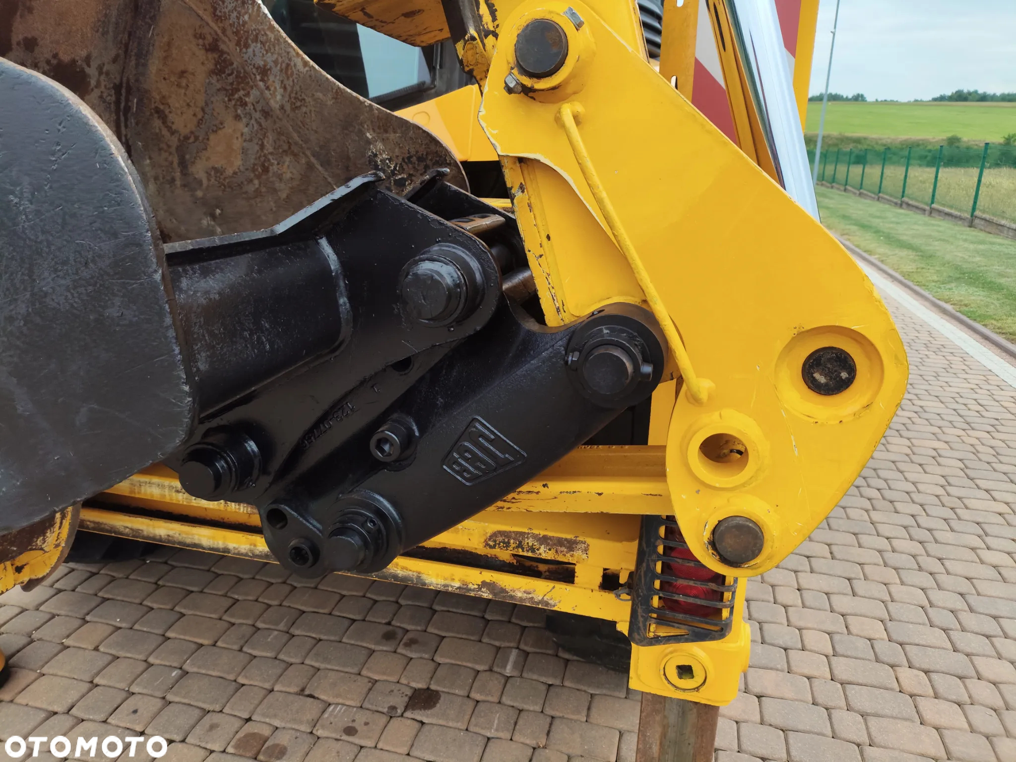 JCB 4CX PRO / NOWY MODEL / TORQUELOCK / POWERRSHIFT / KOPARKO-ŁADOWARKA - 26