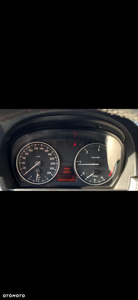 BMW Seria 3 320d - 10